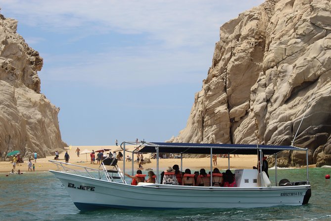 Shared ride to the arch of Cabo San Lucas - Weather, chop, and motion sickness: the reality check