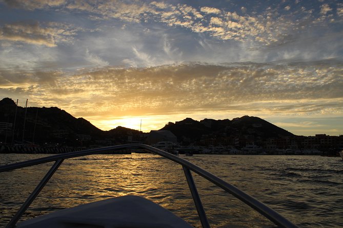 Shared ride to the arch of Cabo San Lucas - Who should book this Cabo Arch boat ride