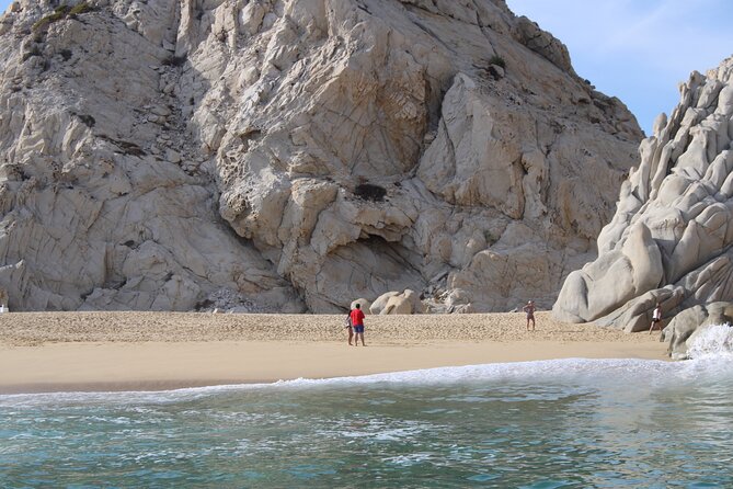 Shared Tour to the Arch of Cabo San Lucas - Lovers Beach by boat, plus the reality of weather