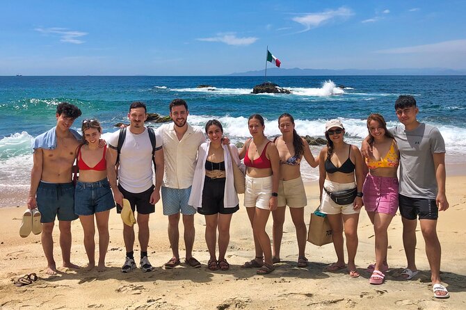 Six Hidden Beaches Hike - Five more beaches and a jungle stretch: how the middle of the day stays fun