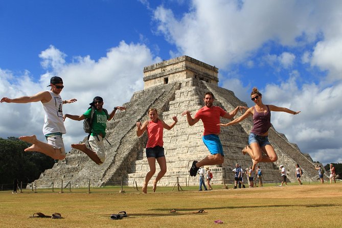 Skip the Line Chichen Itza Private Tour, Sacred Cenote & Lunch - Round-trip pickup and the comfort factor that saves vacation time