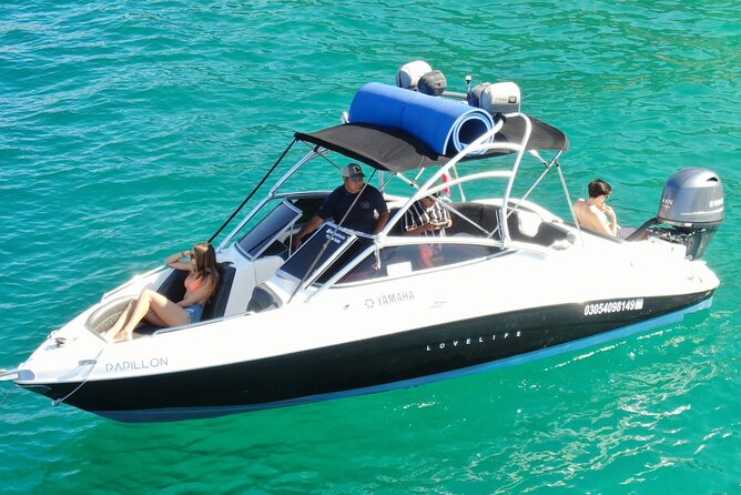 Small boat rental in cabo - Yamaha 28ft. - A 28ft Yamaha Private Boat Makes Cabo Feel Like Your Day