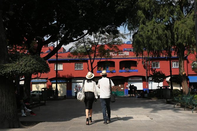 Small Group: Discover Xochimilco, Coyoacán, Frida Kahlo Museum and House - Key highlights worth planning for