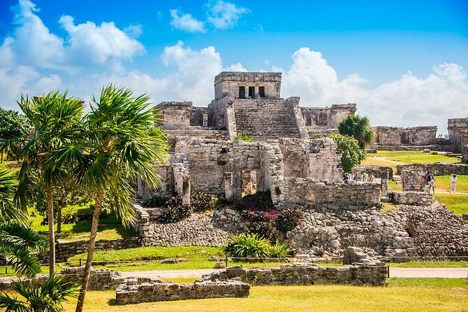 Small group tour in Tulum Ruins - Cenote Cave and GoPro pictures - Taak Bi Ha cenote snorkeling in flooded caves, not just a quick swim