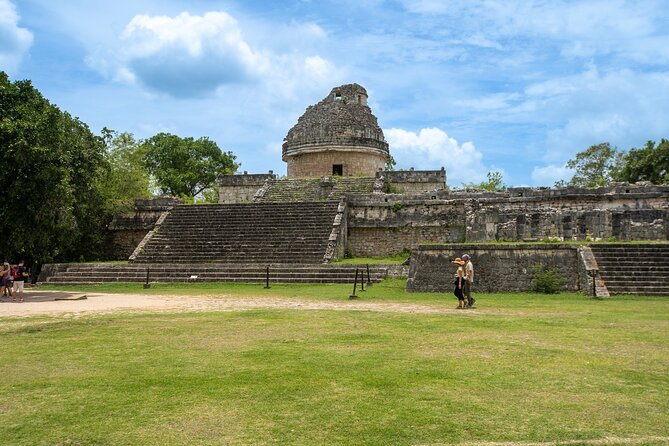 Small Group with early access to Chichen Itza, Ekbalam and Cenote - How to prepare: comfort, shoes, and staying sane