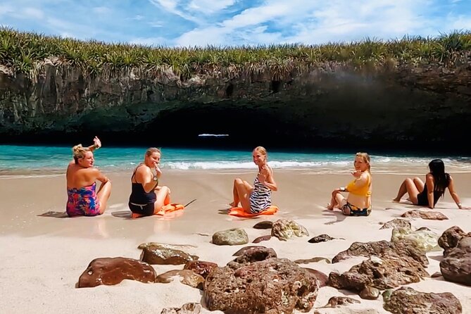 small groups SAFARI to Marietas Islands including Hidden Beach - Isla Redonda swim to Playa Escondida, the underwater tunnel moment