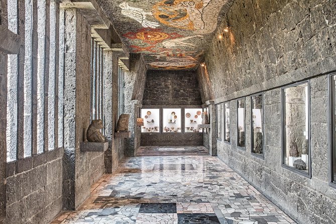 Small VIP Group: Frida Kahlo and Diego Rivera Legacy - Museo Estudio Diego Rivera y Frida Kahlo, Plus Teatro de los Insurgentes: The People Behind the Public Art