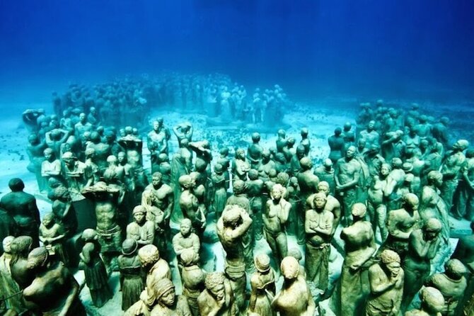Snorkeling in Isla Mujeres and Underwater Museum - Boat ride reality check: group size, sea conditions, and comfort