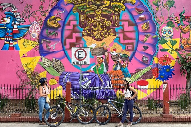 Street Art Bike Ride - Stop Structure and Photo Breaks: How the Ride Stays Fun, Not Frantic