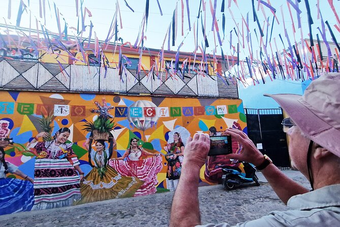 Street Art Tour With An Artist in Oaxaca - Ending at the Subterraneo art collective and workshop