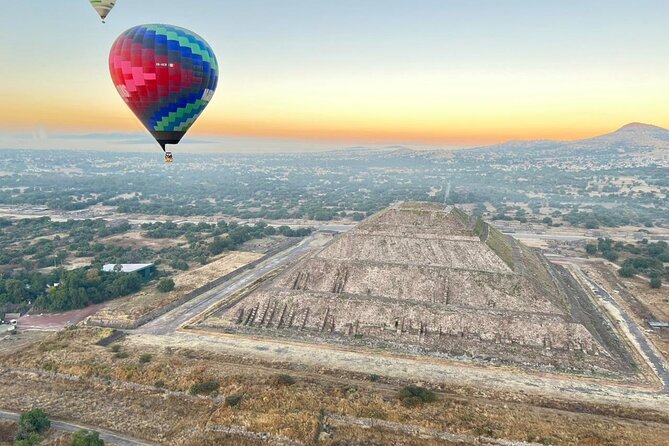Sunrise Balloon Flight over Teotihuacan and Breakfast in Cueva - How the schedule can feel: avoiding the rushed ruins feeling