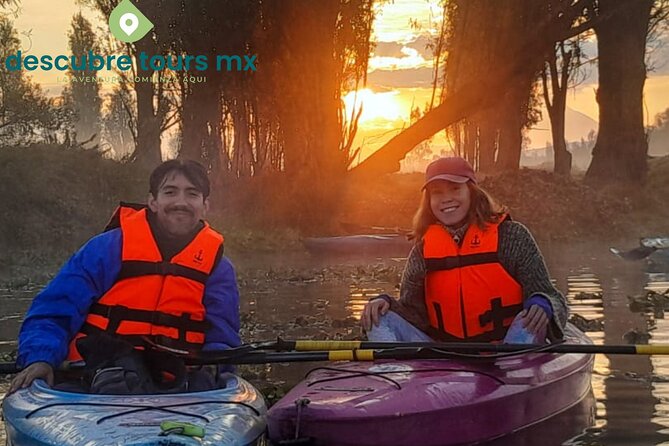 Sunrise Kayak Tour in Xochimilco - What to pack for a cold, wet, magical morning