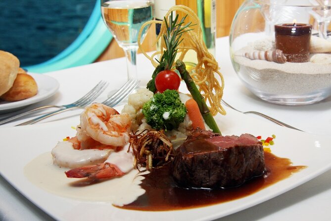 Sunset Dinner Show Cruise Tour in Cabo San Lucas - Who Should Book This Sunset Dinner Show Cruise in Cabo?