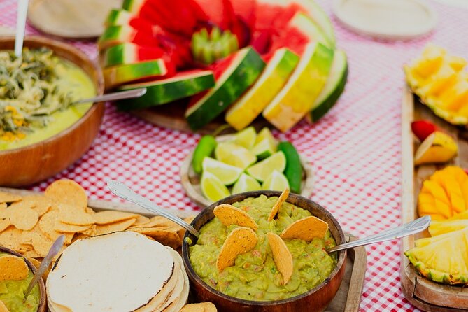 Sunset Sailing Tour in Bacalar with Outdoor Bar and Lunch - Entering the Lagune: Why This 5-Hour Sail Feels Worth It