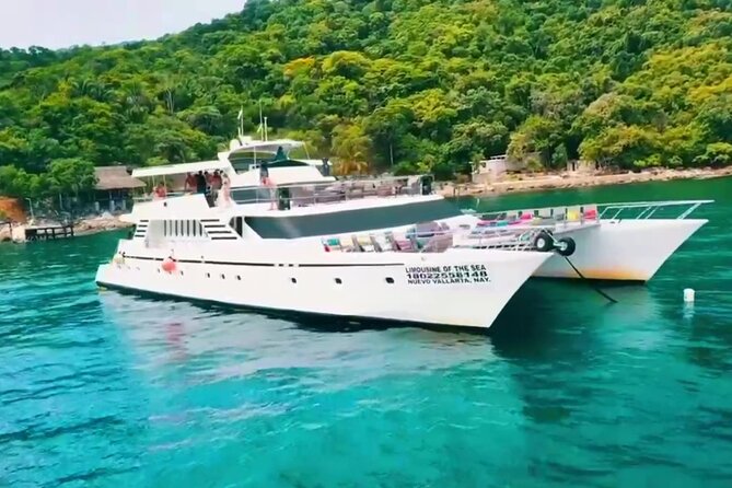 Sunsets and Whales Mega Yachts ALL INCLUSIVE: Puerto Vallarta - Itinerary flow: how the time usually feels on board