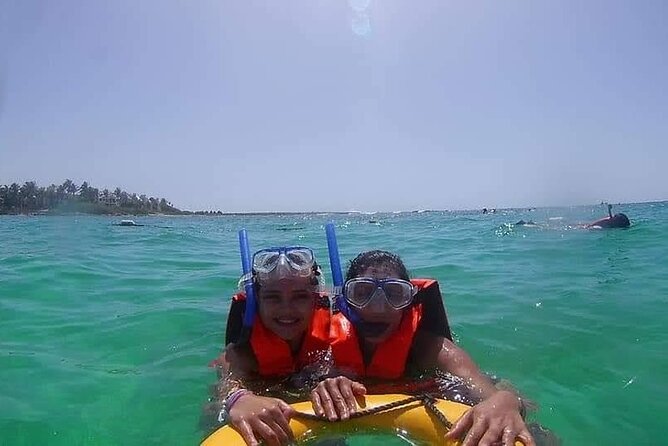Swim with akumal turtles - Meeting at Manzano and getting set up without stress