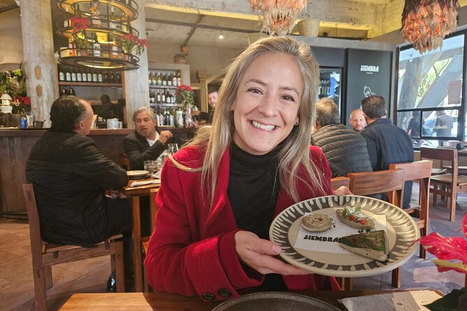 Tacos and Mezcal Experience in Polanco! - Mezcal tasting in practice, from cultivation to your glass