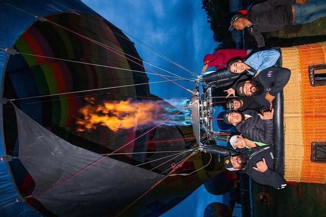 Teotihuacan balloon flight with cave breakfast and CDMX pickup - Optional pyramid time: 1 to 2 hours inside the zone