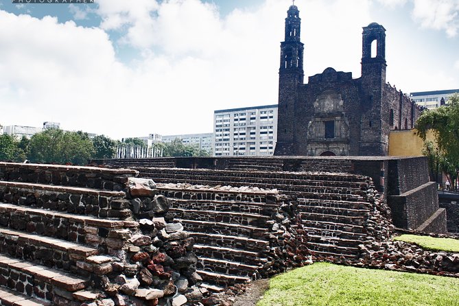Teotihuacan & Basilica Guadalupe Tour with lunch - Basilica de Guadalupe and Tepeyac Hill: Juan Diego, the Tilma, and Time to Feel It