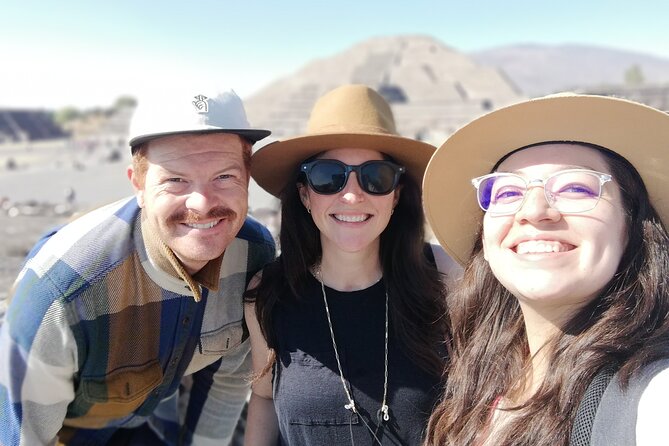 Teotihuacan Express Private tour from Mexico City - Comfort and smooth timing: snacks, water, and the road out
