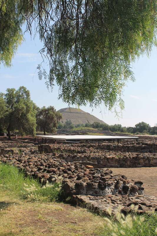 Teotihuacan from Mexico City with early access - Pyramid of the Sun and Pyramid of the Moon, plus how to see them like a local