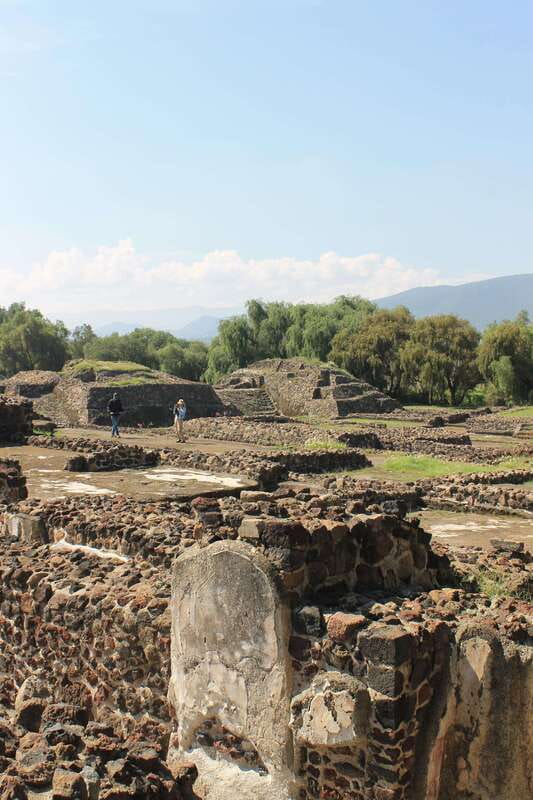 Teotihuacan from Mexico City with early access - No-shop attitude during the main ruins, then cultural stops after