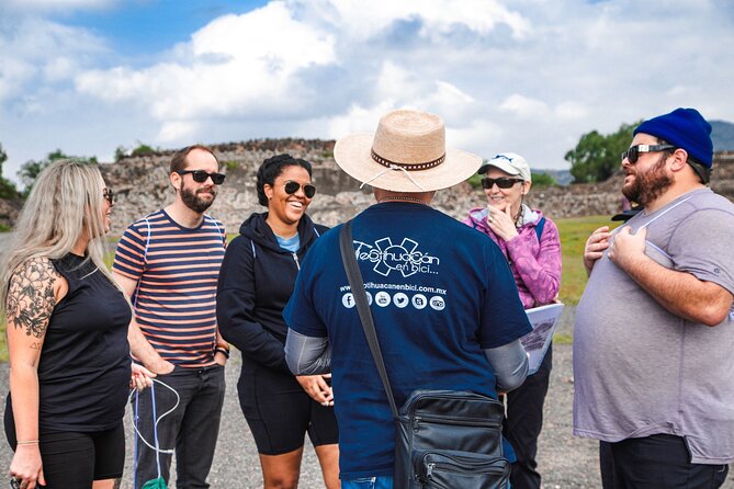 Teotihuacán Full Day Tour from Mexico City - Hotel pickup and the Mexico City timing reality