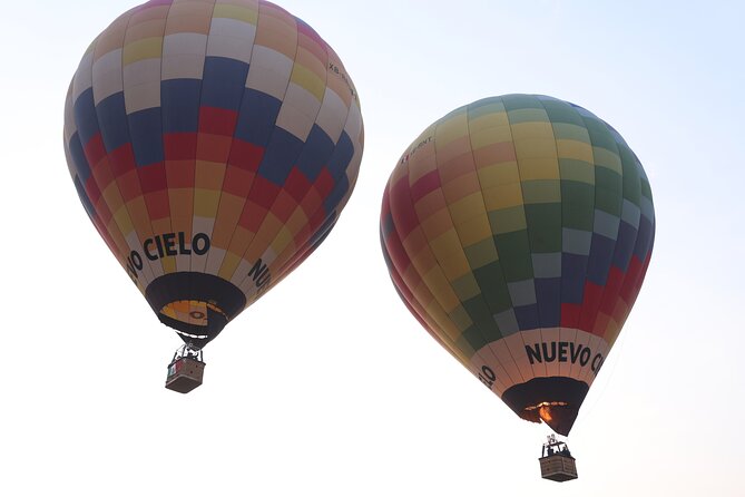Teotihuacan Hot Air Balloon private or group tour - Hot air balloon over Teotihuacan, then a guided pyramids day