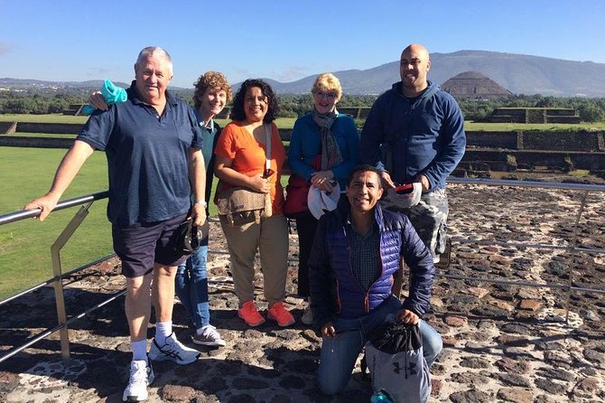 Teotihuacan Private Tour with Expert Guide & Cultural Insights - Pyramid time: what you actually see on the main Teotihuacan walk