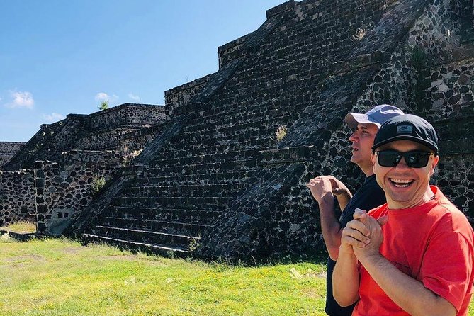 Teotihuacan Pyramid and Basilica Day Tour from CDMX - El Jaguar lunch: plan on timing and watch the bill
