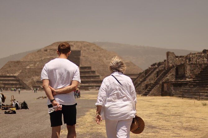 Teotihuacan Tour from Mexico City - Pickup at El Angel and the morning pace you should plan for