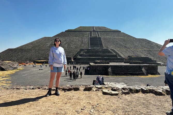 Teotihuacan Tour with Basilica of Guadalupe and Tlatelolco - Plaza de las Tres Culturas: A Quick Tlatelolco History Hit