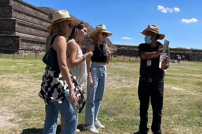 Teotihuacan Tour with Transportation & Food (PRIVATE OPTION) - Pickup and where to meet: Angel of Independence is your anchor