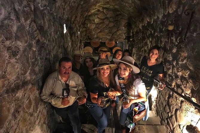 Tequila Tour - Comfort, group size, and English guidance