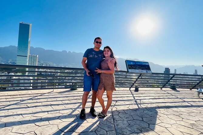 The best "Monterrey tour" of Day + Guide + transfer - Paseo de Santa Lucia boat ride: where the river becomes the viewpoint