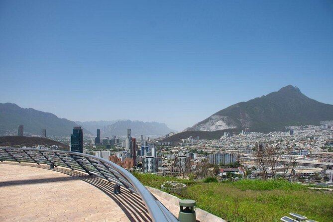 The best "Monterrey tour" of Day + Guide + transfer - Macroplaza: the civic heart, explained at human speed