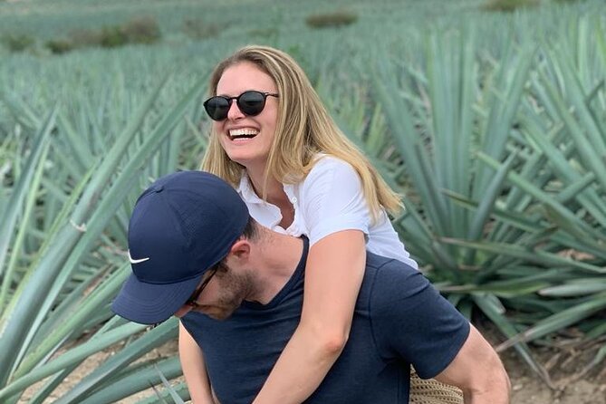 The Mezcal Journey - Entering the day at Jalatlaco, then heading for Mezcal country