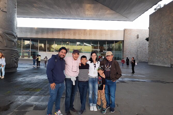 Tour Museum Anthropology and Castle Chapultepec Small groups - Should you book Museum Anthropology and Chapultepec Castle small groups?