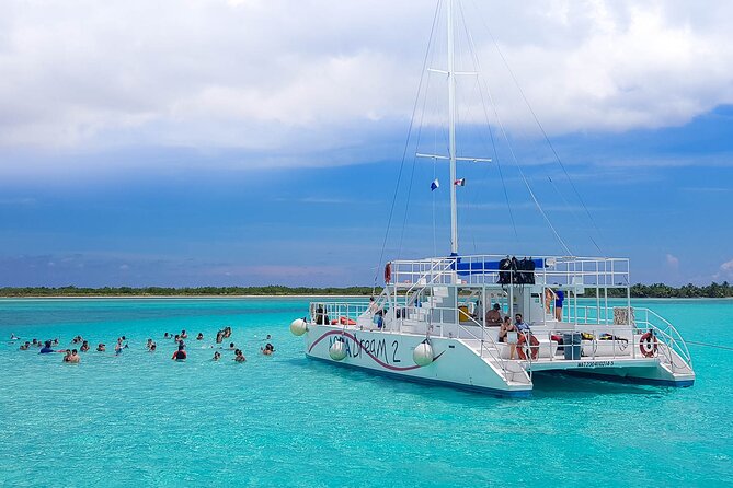 Tour to Cozumel by Catamaran with Snorkeling and Buffet Lunch - The Open Bar, What You Get and When You Get It