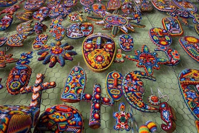 Tour to the Magical Town of Sayulita and San Pancho from Pto Vallarta - Sayulita Pueblo Mágico: More Art, Seafood Choices, and One Hour to Try Surf Practice