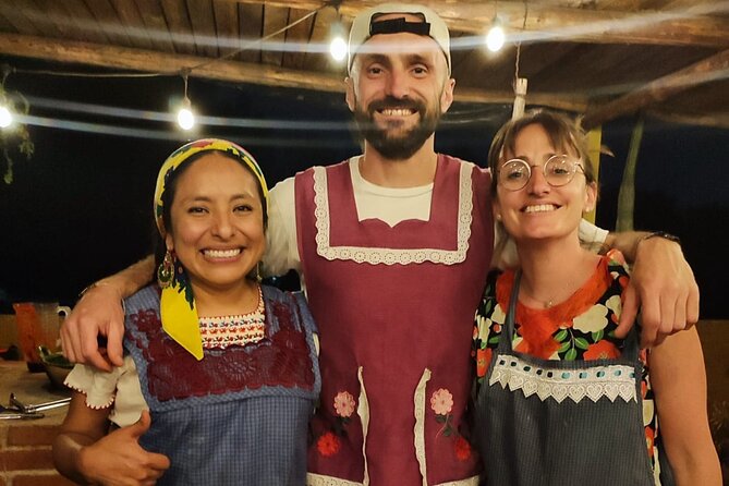 Traditional Oaxaqueña Cooking with Grandma's Recipes - Arrival with pan y chocolate, the Oaxaca way