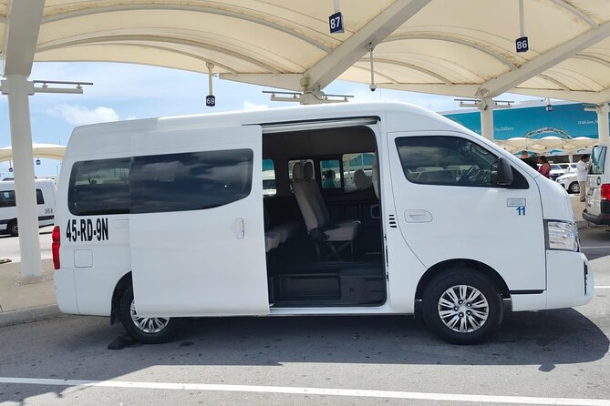 Transfer from Cancun airport to Cancun hotel zone 1 to 8 people - Cancun Airport Transfer That Keeps You Out of Taxi Stress