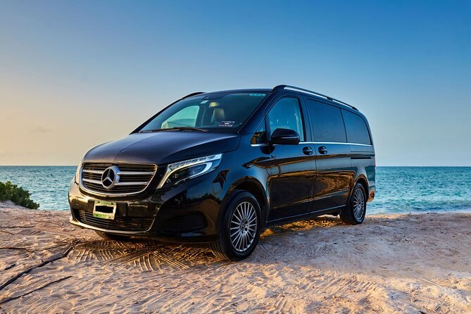 Transfer in Luxury Mercedes Benz Minivan - Inside the Mercedes V250 ride: comfort you can feel