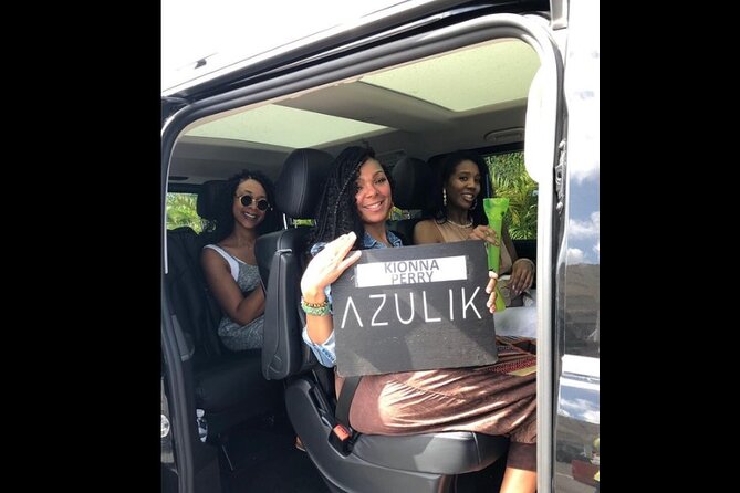 Transfer in Luxury Mercedes Benz Minivan - Where the money goes: pricing for groups, not individuals