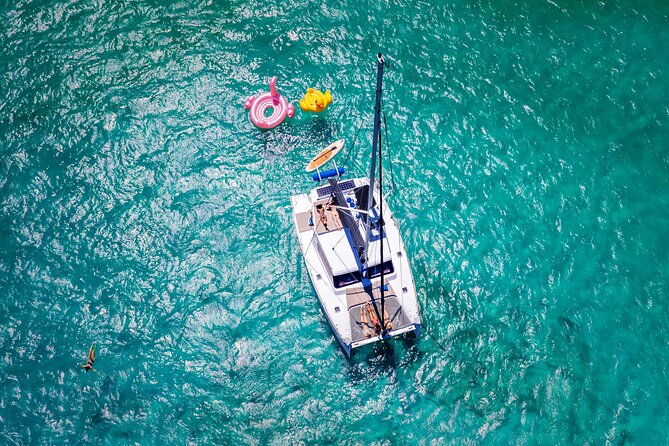 Tulum: Luxury Sail & Snorkel – All Inclusive 34' Catamaran - Crew Service That Keeps the Day Effortless
