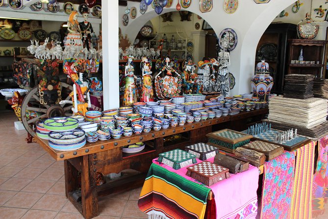 Two Capes City Tour - Baja Blown Glass Factory: Recycled Art Plus Tequila Time