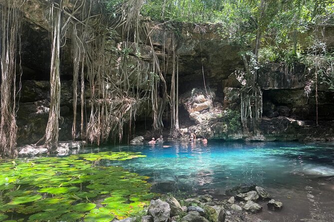 Uxmal, two Amazing Cenotes & Local Food Tour from Mérida - Stop in Muna for lunch: where the day turns from history to fuel