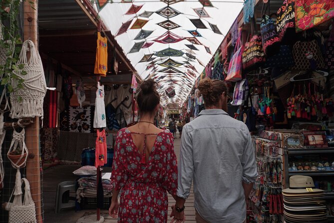 Visit Todos Santos Magic Town - Step into old Todos Santos: the guided walk that gives you context fast