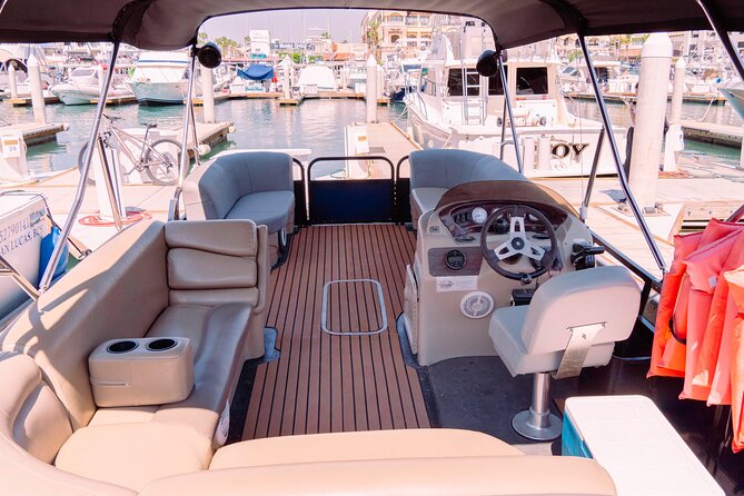 Whale Watching in Cabo San Lucas on board our Luxury Trimaran! - The Boat Ride: Why the Trimaran Setup Helps