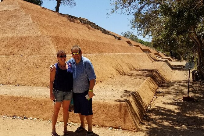 Xihuacan Culture and Archaeology Tour - Ceremonial center time: ball court and Edificio B pyramid